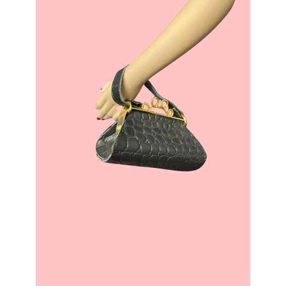 Lucille Ball / I Love Lucy / Hamilton Collection Fine Porcelain 18” Doll / IOB - Picture 7 of 15